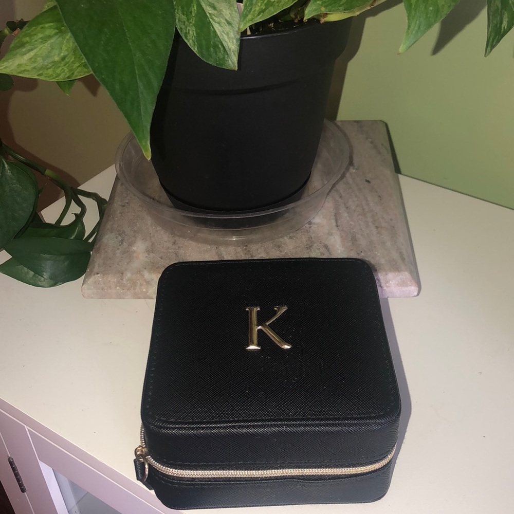 Nordstrom Black and Gold Jewelry Organizer Sleek Design